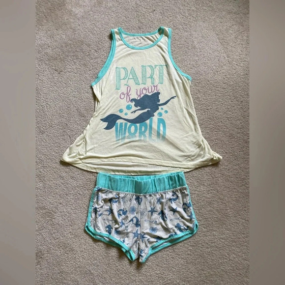 Disney Other - Disney The Little Mermaid Pajamas